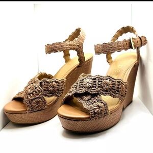 Copper Key Wildflower Raffia Platform Wedge Sandals Size 9.5